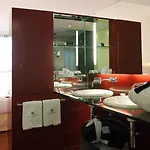 Hotel Reina Petronila Saragoça