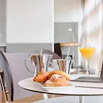 Hotel Reina Petronila Saragoça