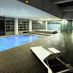 Reina Petronila Hotel 5*