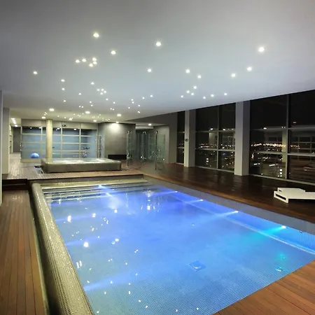 Hotel Reina Petronila 5*