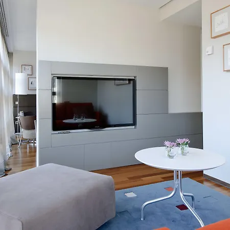 Hotel Reina Petronila Zaragoza