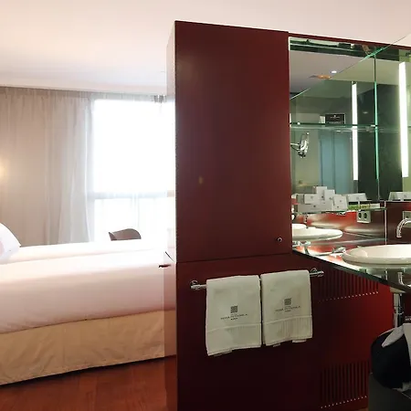 Hotel Reina Petronila