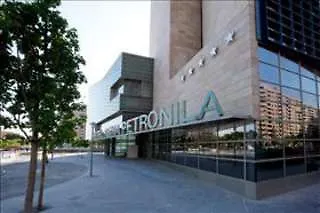 Szálloda Reina Petronila