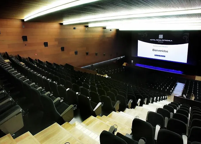 Reina Petronila Hotel Zaragoza