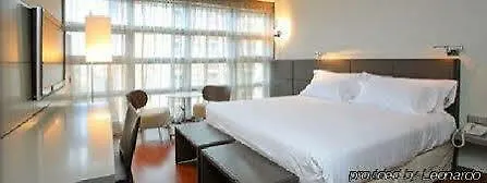 Hotell Reina Petronila Zaragoza